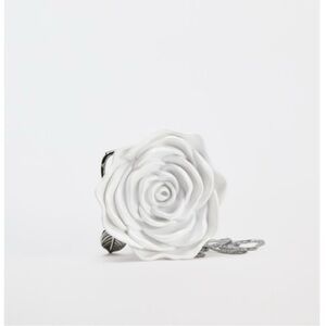 NWT Zara White Rose Box bag